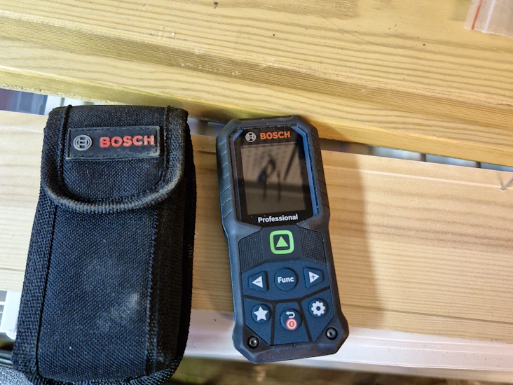 Bosch proffesional lasermätare