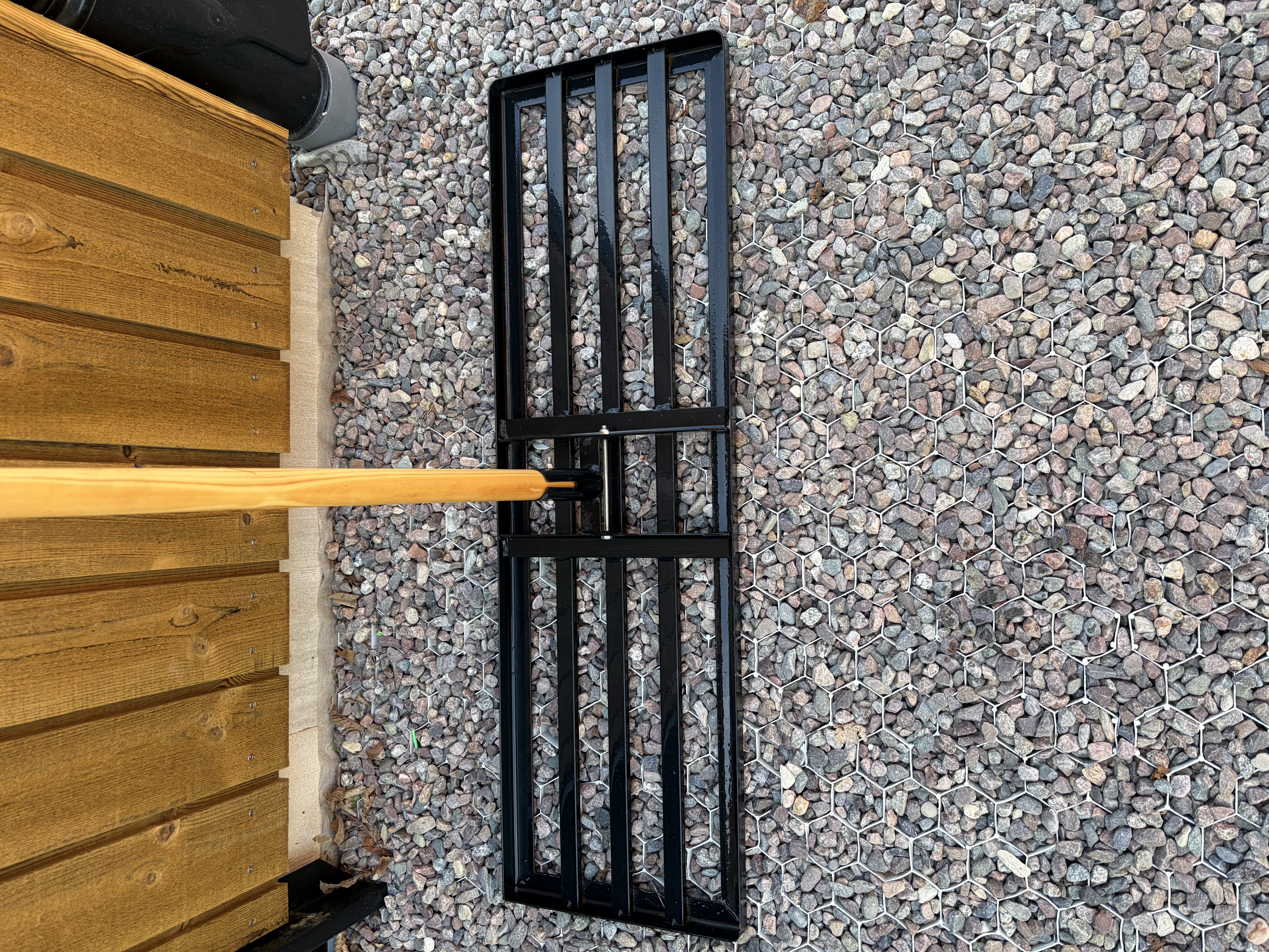 Räfsa dressraka lackerad stål 85,5cm+skaft