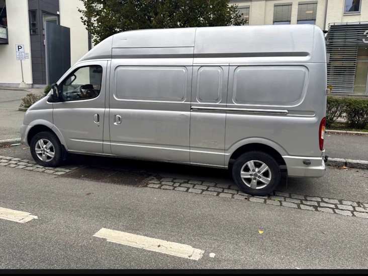 Maxus ev80 kassebil 13 m3 hurtiglader