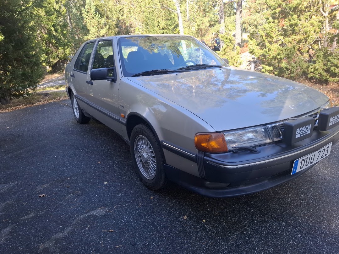 Saab 9000