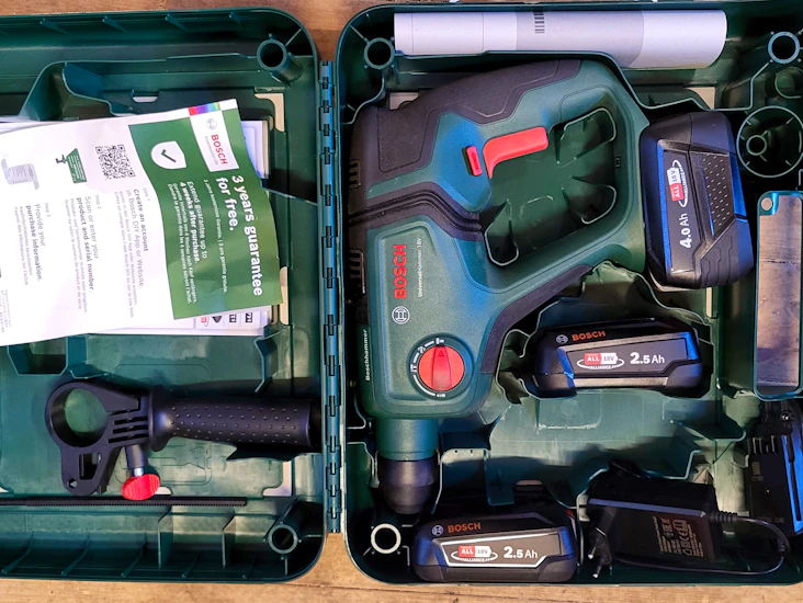 Borrhammare bosch universalhammer (batteridriven)