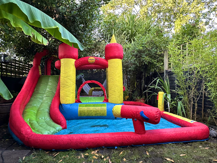 Happyhop bouncy castle for