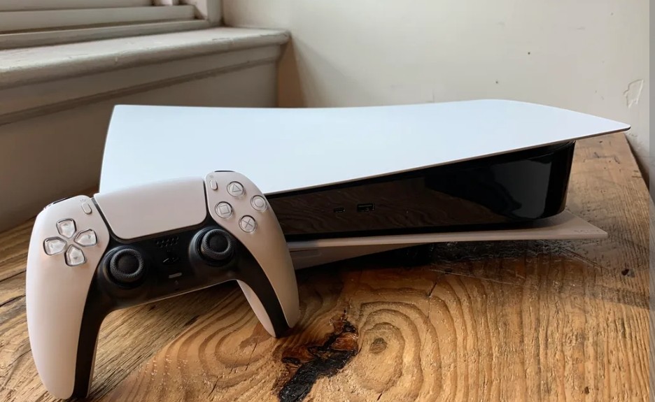 Ps5 with 2 controllers and 251 games 