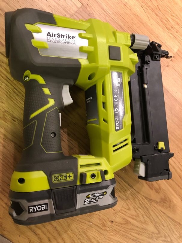 Spikpistol/dyckert pistol batteri driven