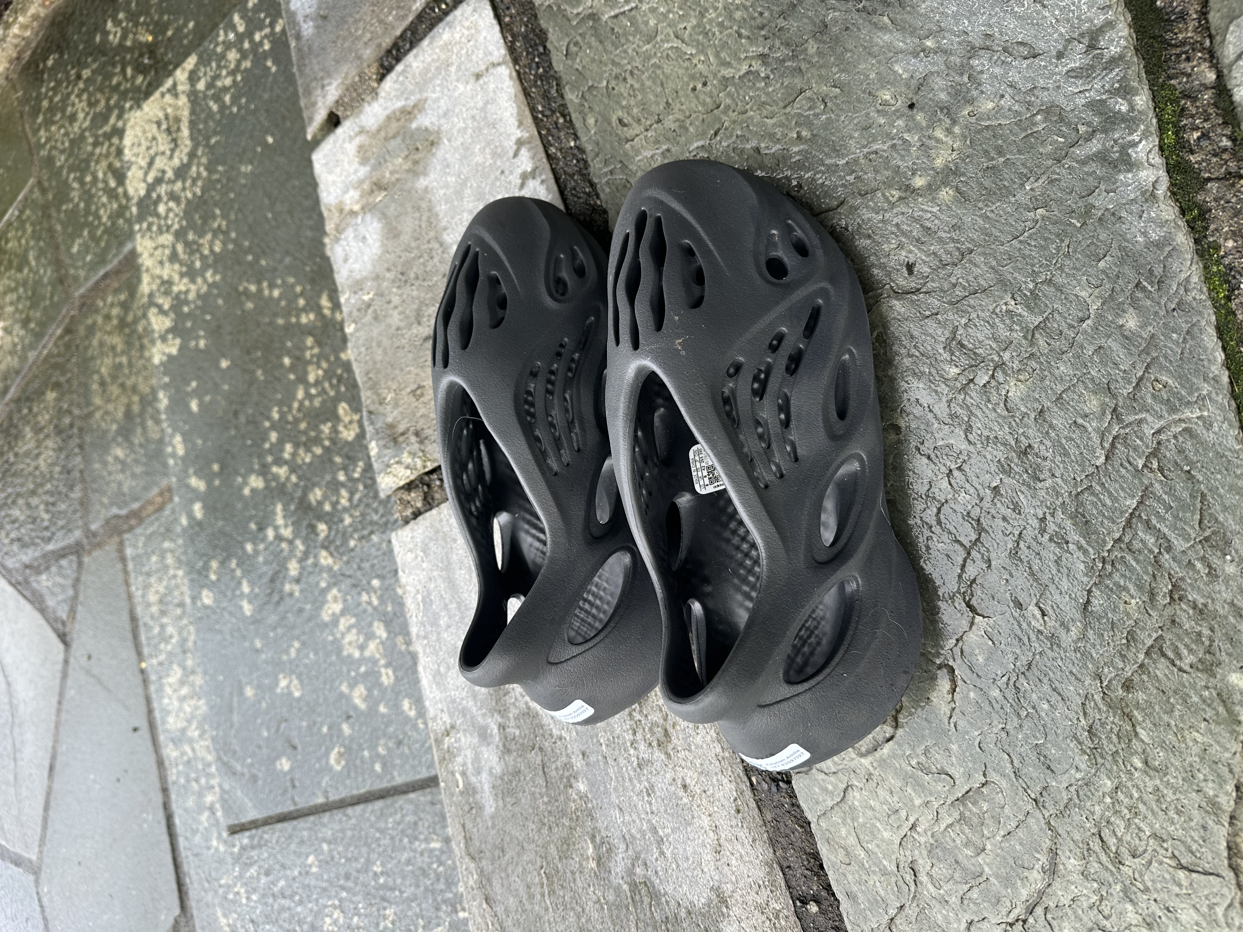 Crocks - yeezy foam adidas str 42