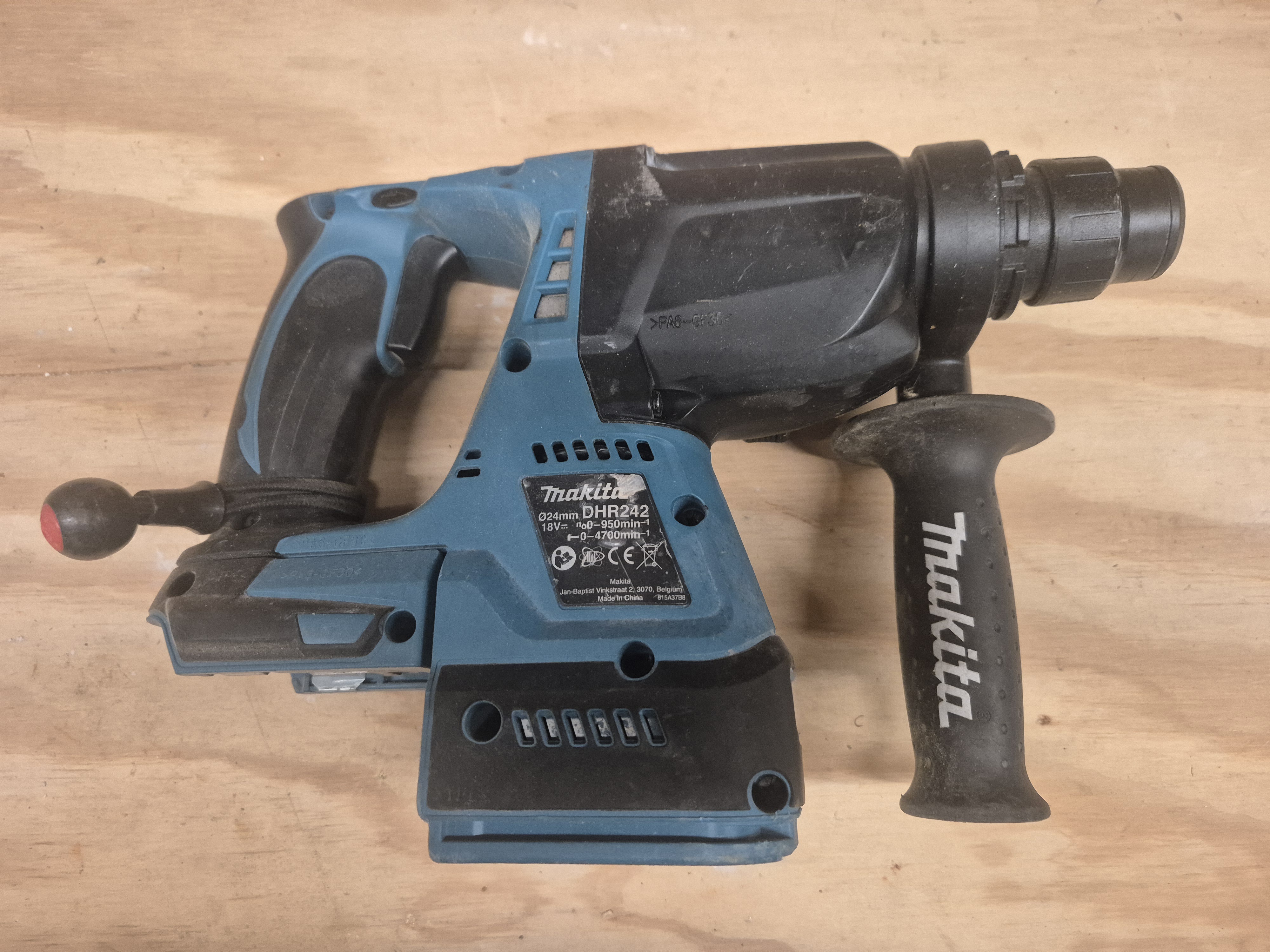 Makita dhr242 18v sds+ borehammer 24 mm