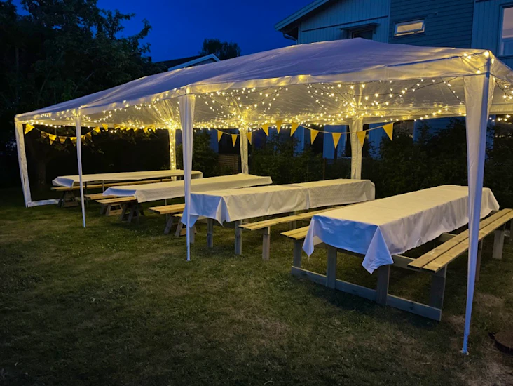 Partytält 4x9 m