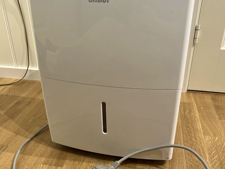 Luftavfukter med tank eller slange