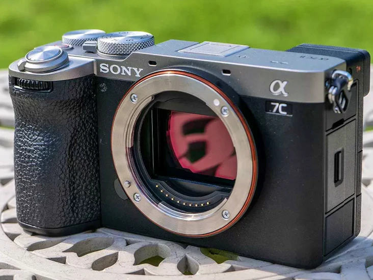 Sony a7c ii + 24mm gm + 50mm gm paketti