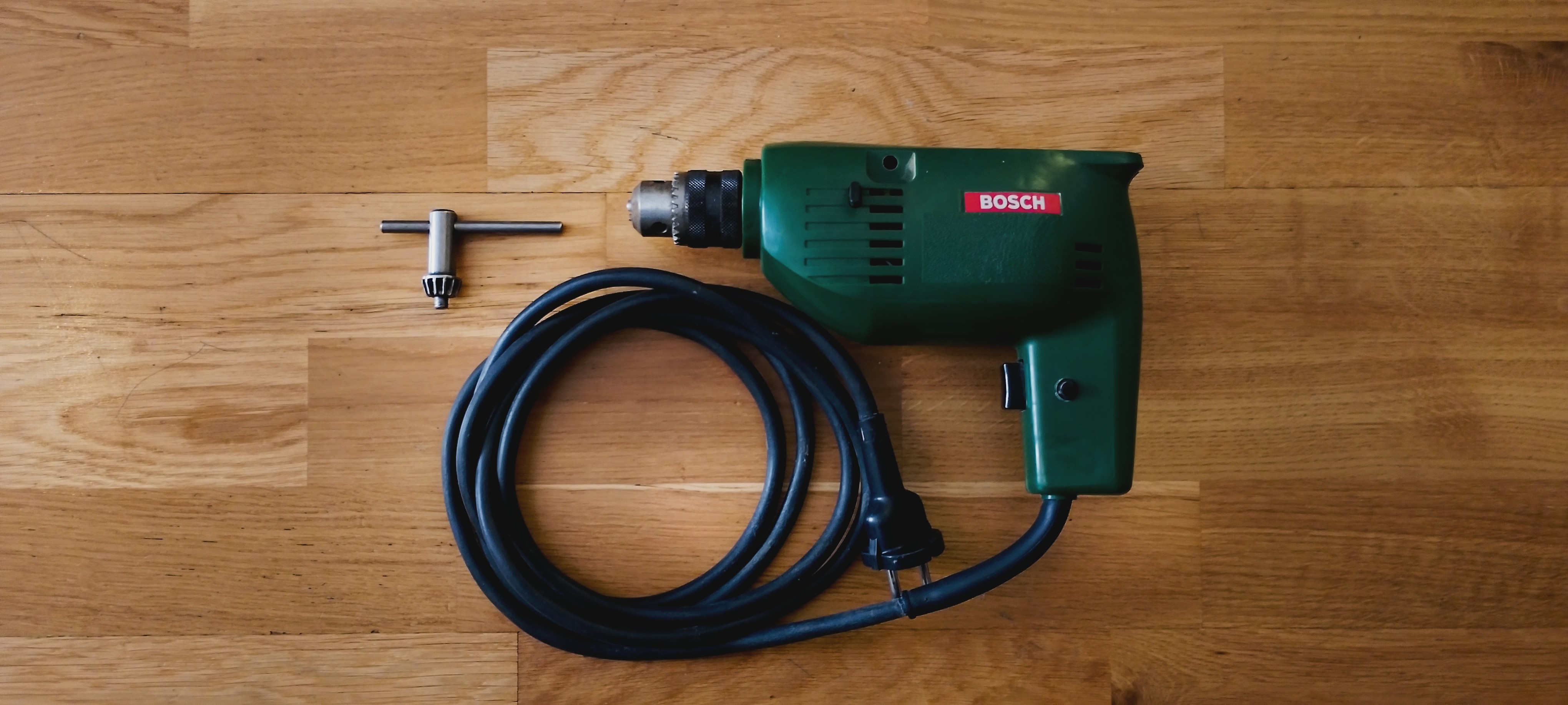 Behändig slagborr för dom mindre projekten