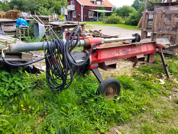 Vedklyv trefas 380 volt.