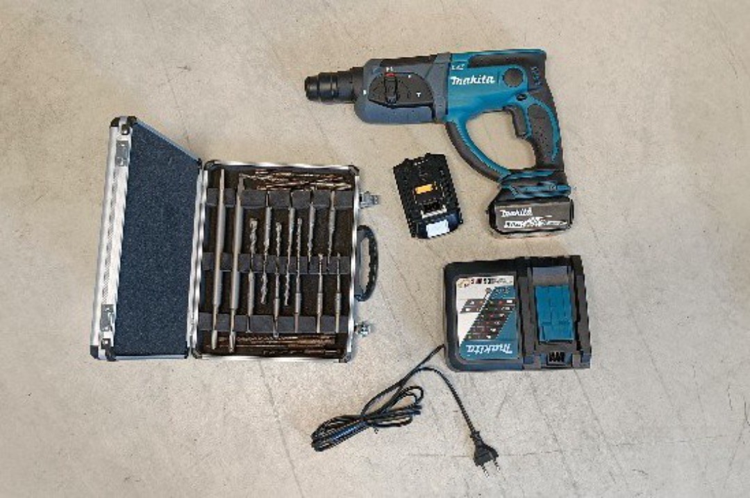 Makita 18v borhammer / kombihammer