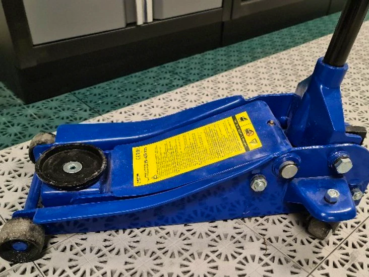 Lågprofil domkraft 2,5ton