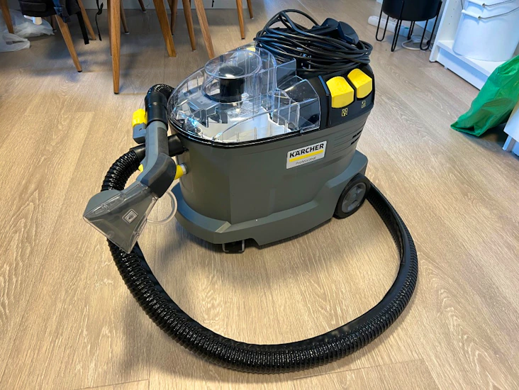 Teppe/møbel kärcher puzzi 8/1, inkl 2 st rensemiddel