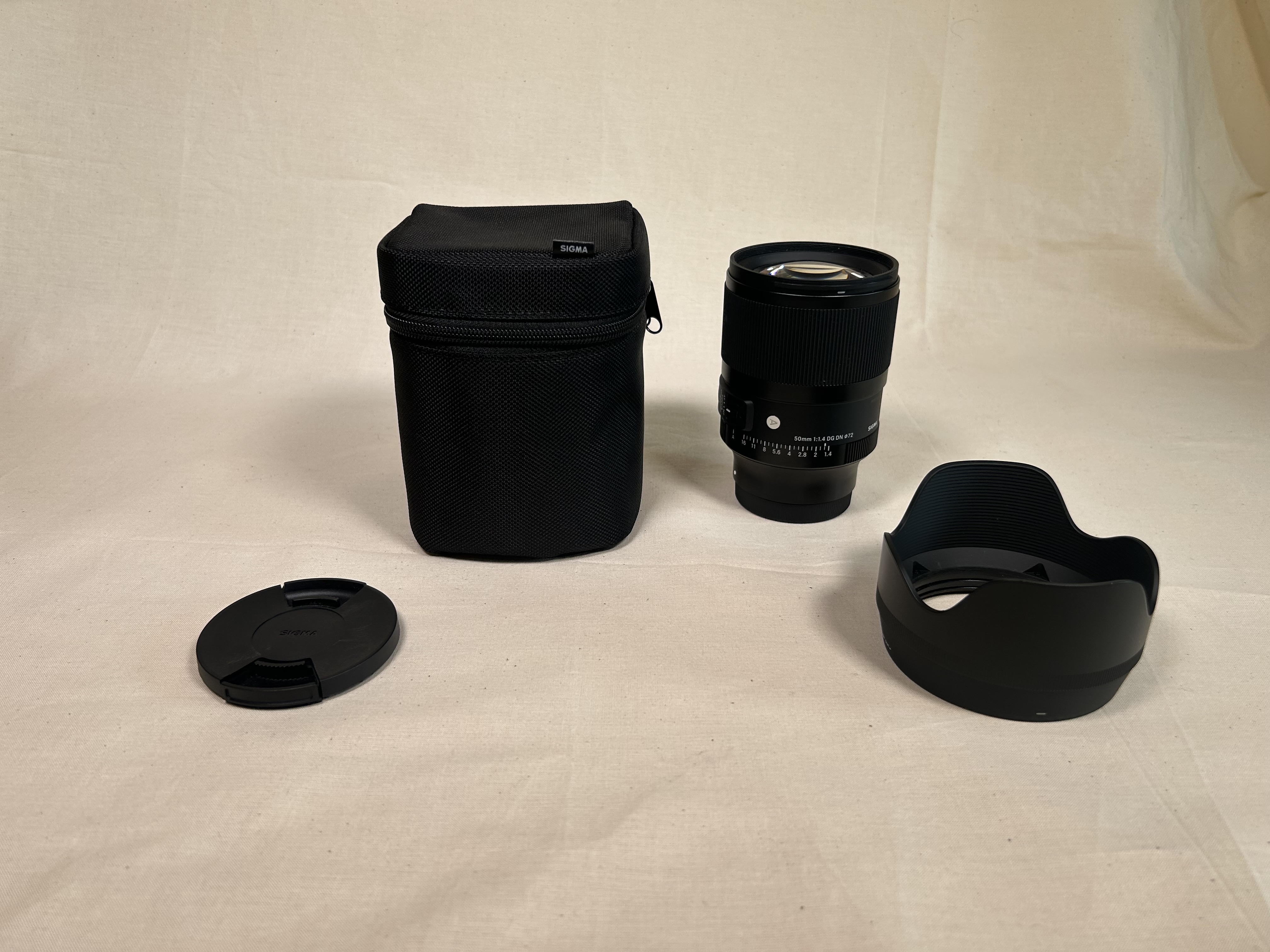 Sony e mount - sigma 50mm f1.4 art lens 