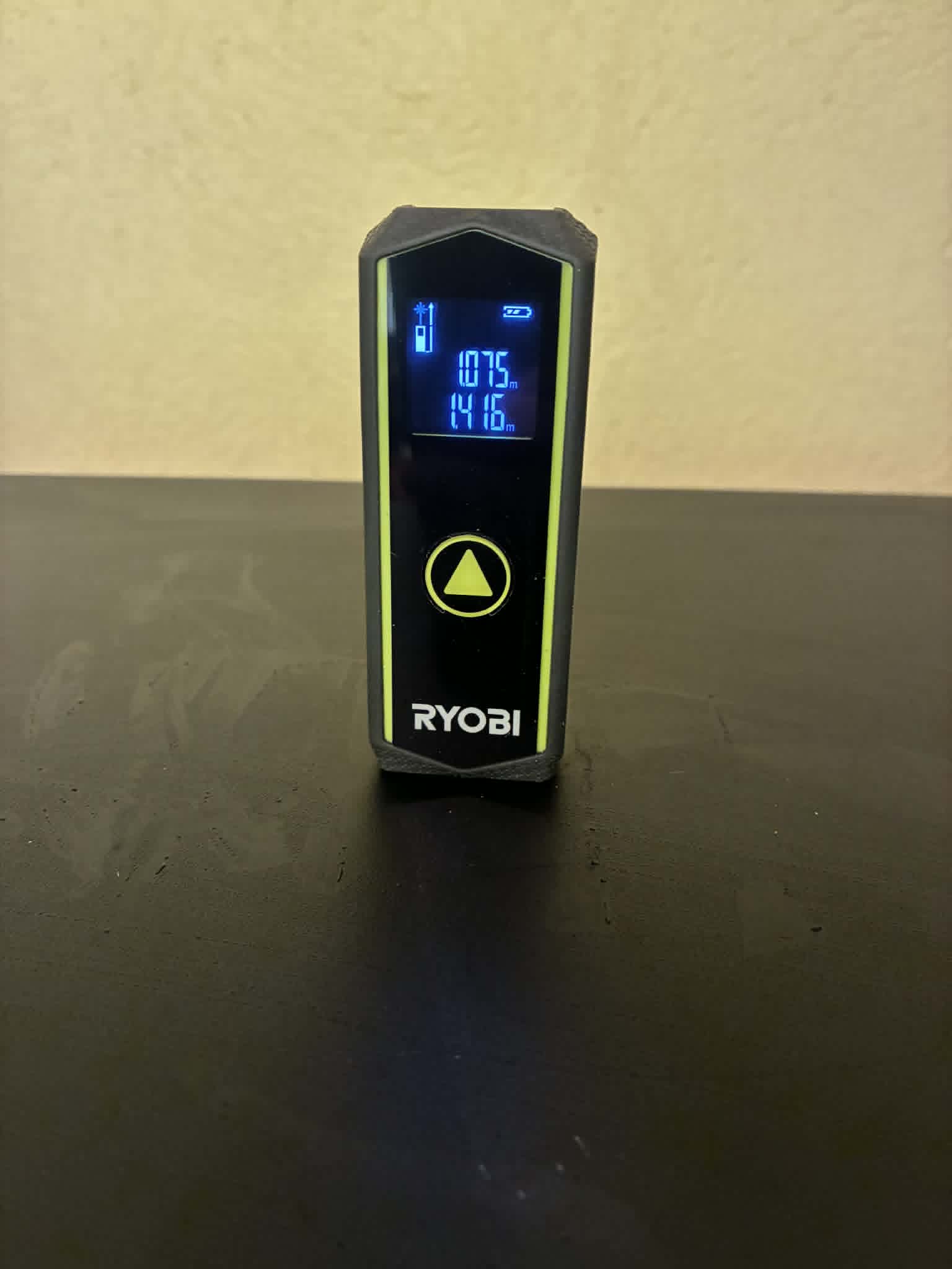 Ryobi laseravståndsmätare