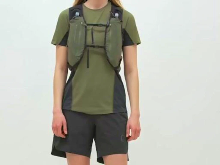 Norrøna senja econyl 7l løpevest