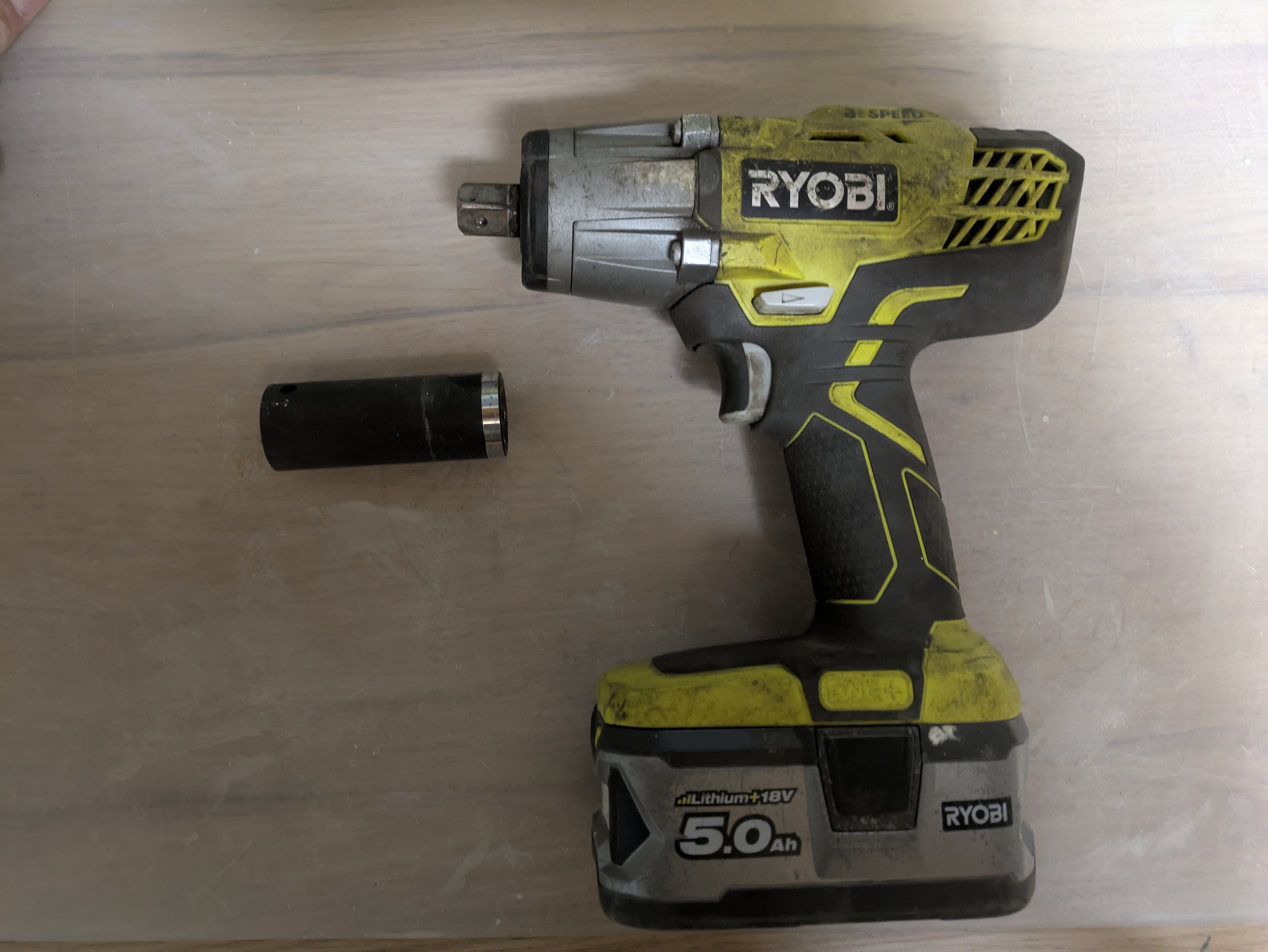 Ryobi muttertrekker