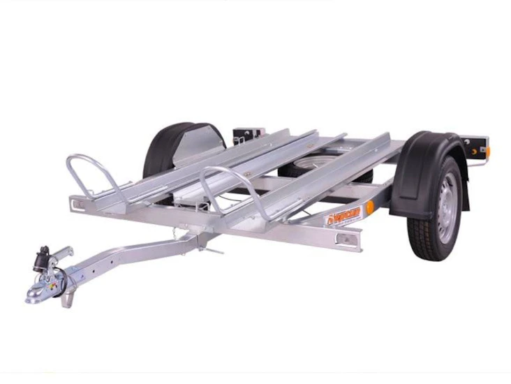 Smidigt mc-släp för en till 2 motorcyklar/mopeder.