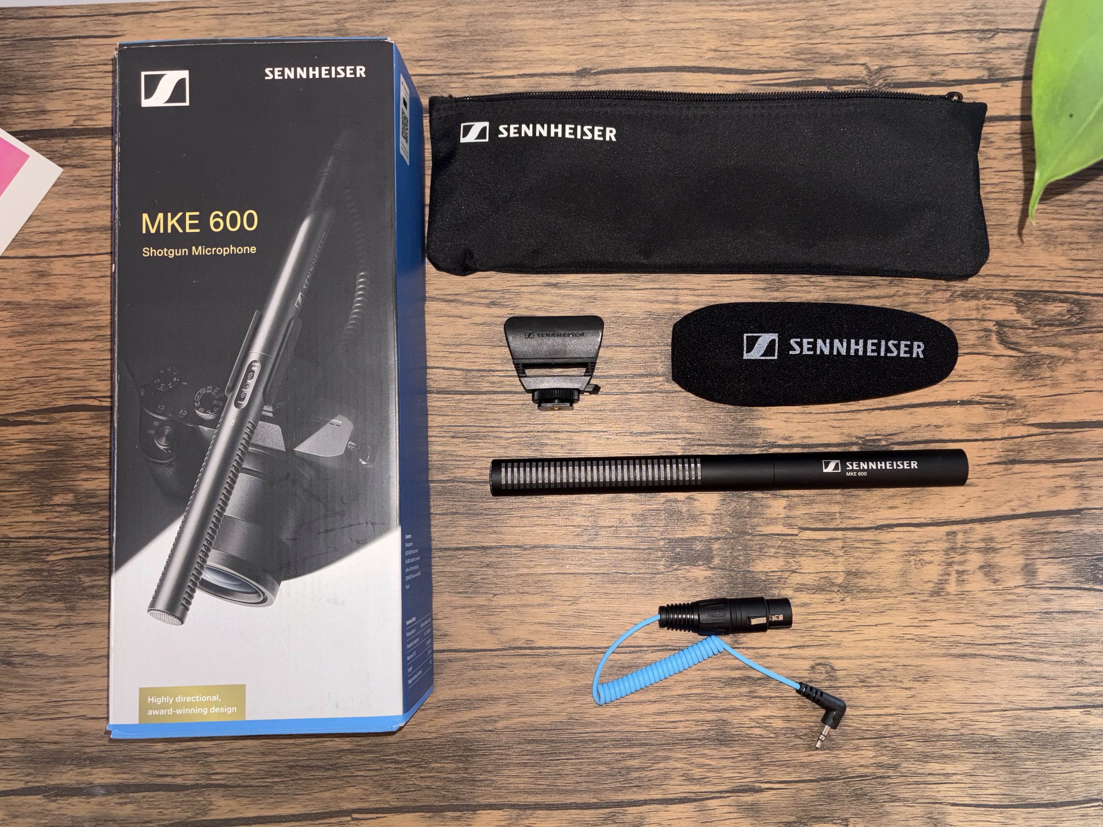 Sennheiser microphone kit  mke 600/200 combo 