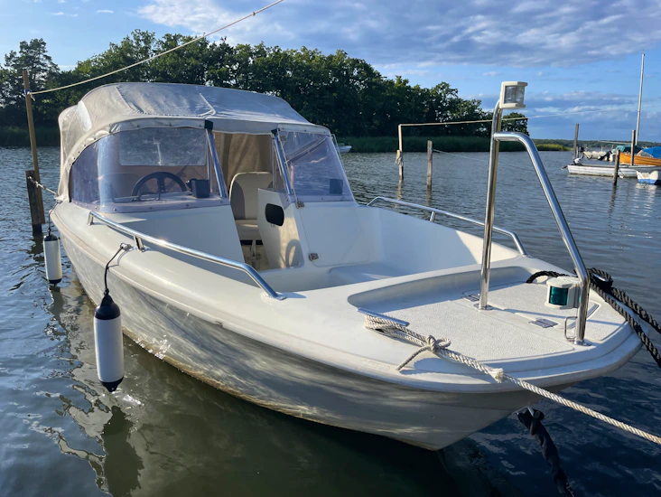 Daycruiser 60hk ink. bränsle