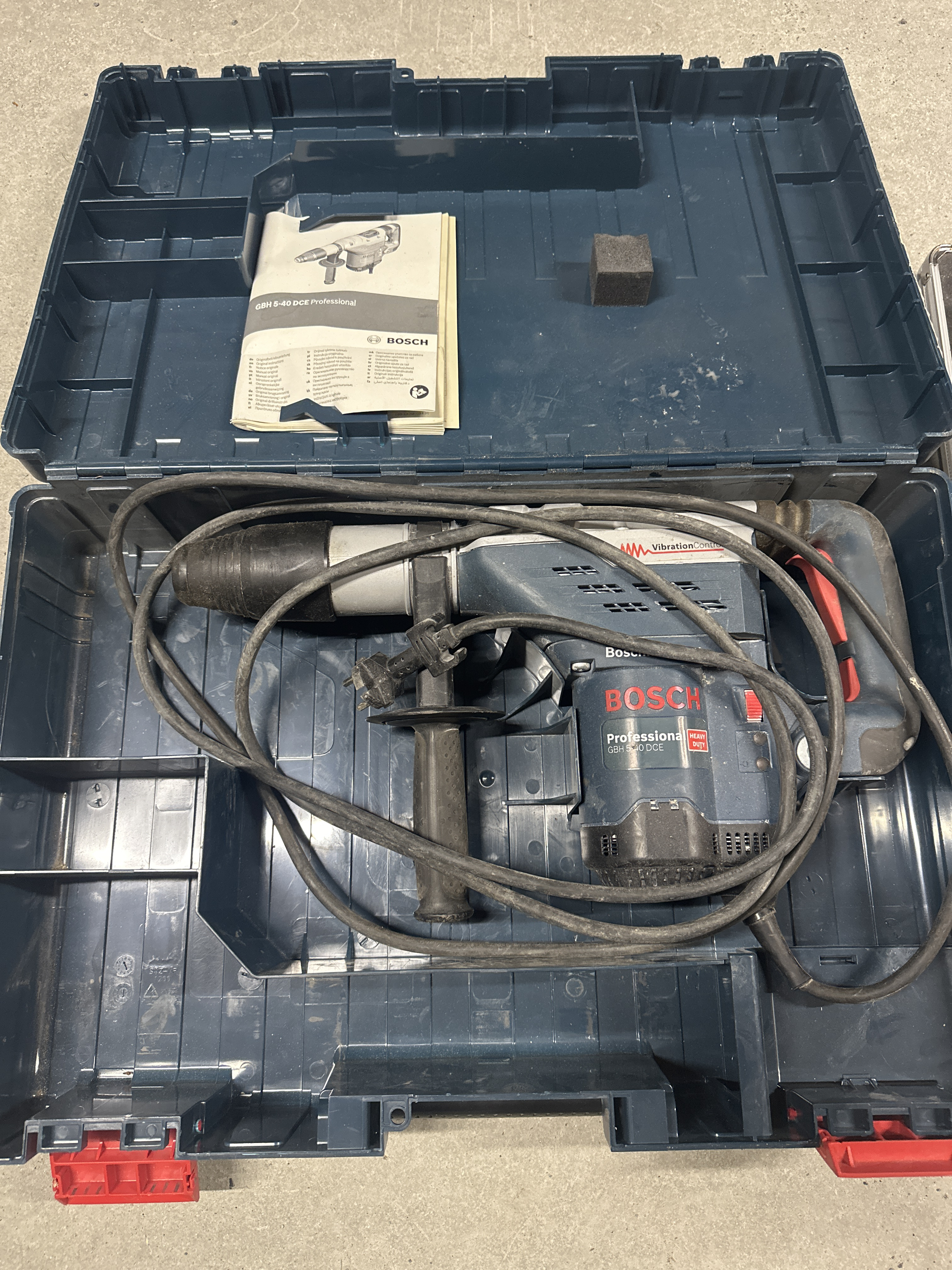 Bosch gbh 5-40 dce professional sds-max borhammer 240v