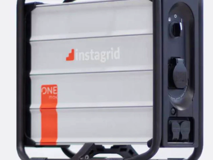 Varavirtalähde instagrid one max