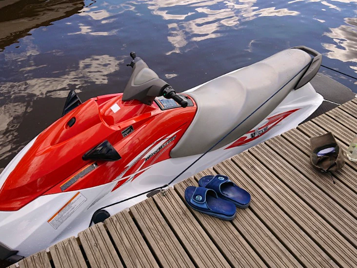 Yamaha waverunner v1 sport