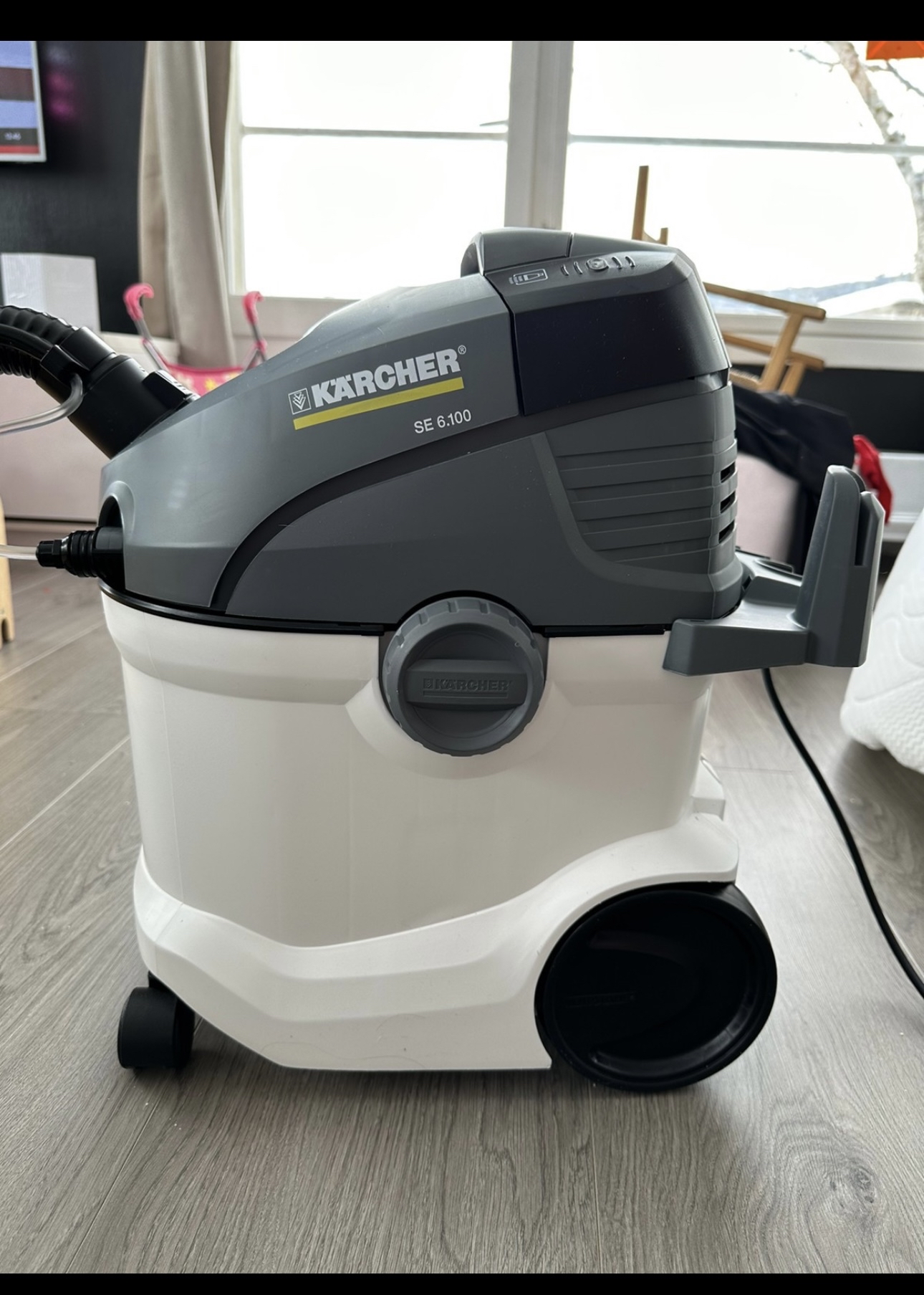 Kärcher tekstilrenser til utleie karcher tekstil renser rensemaskin