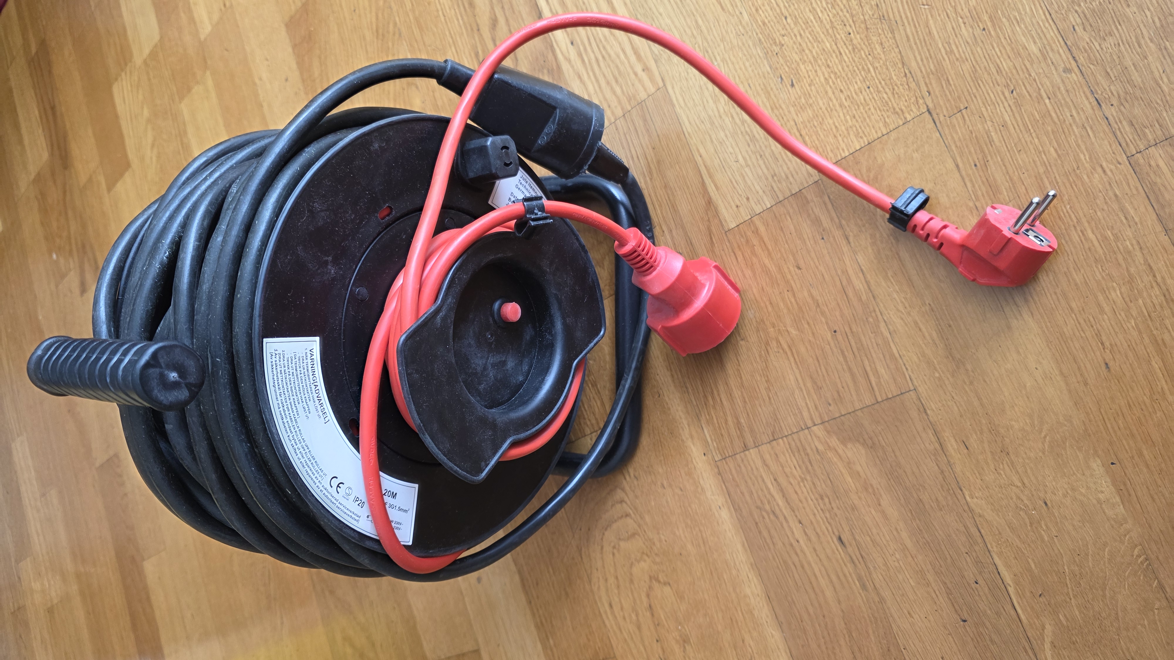 30m kabel på snelle