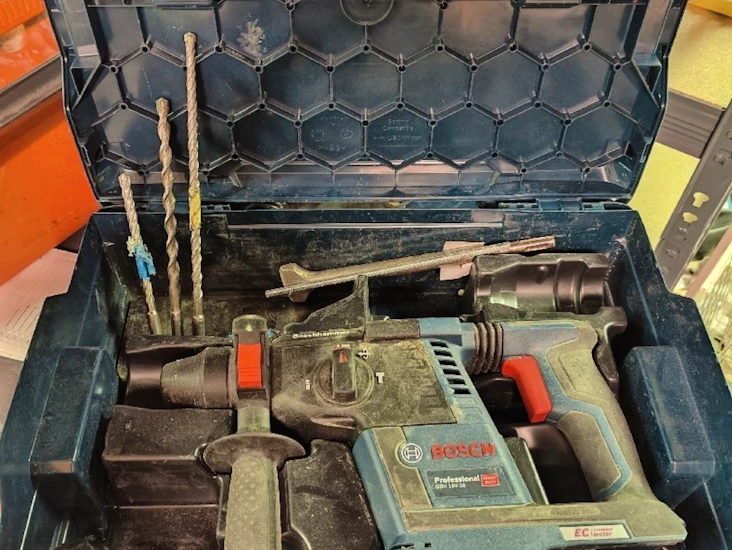 Bosch gbh 18v-26 akkuporavasara