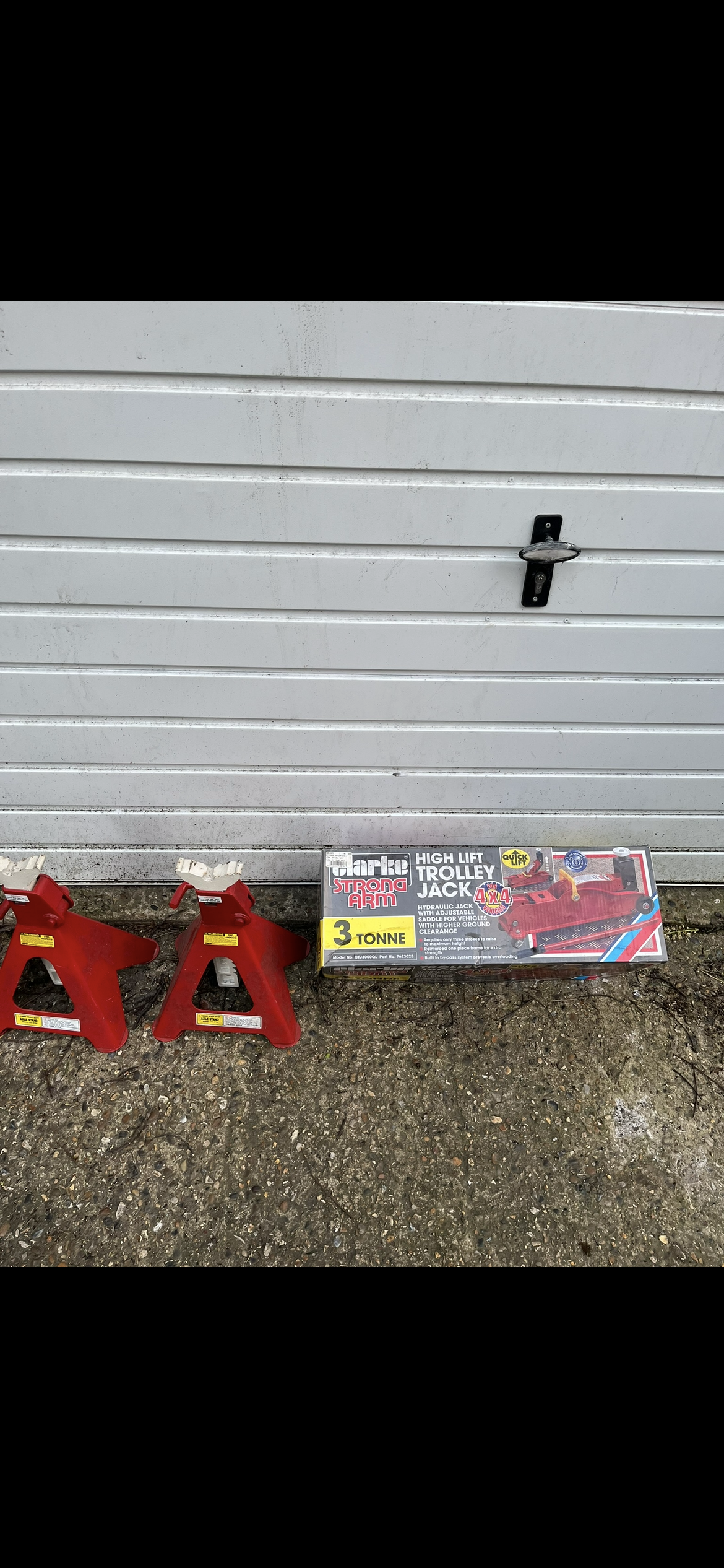 3-tonne trolley jack & axle stand 