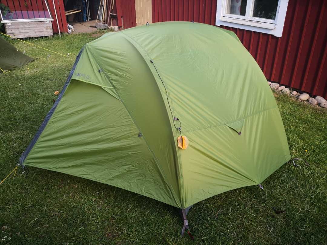 Hyr Exped, Carina 2 av Max T i Klinten, Alingsås för 71 Hyr Hilleberg Saivo av Max T i Klinten, Alingsås för 136