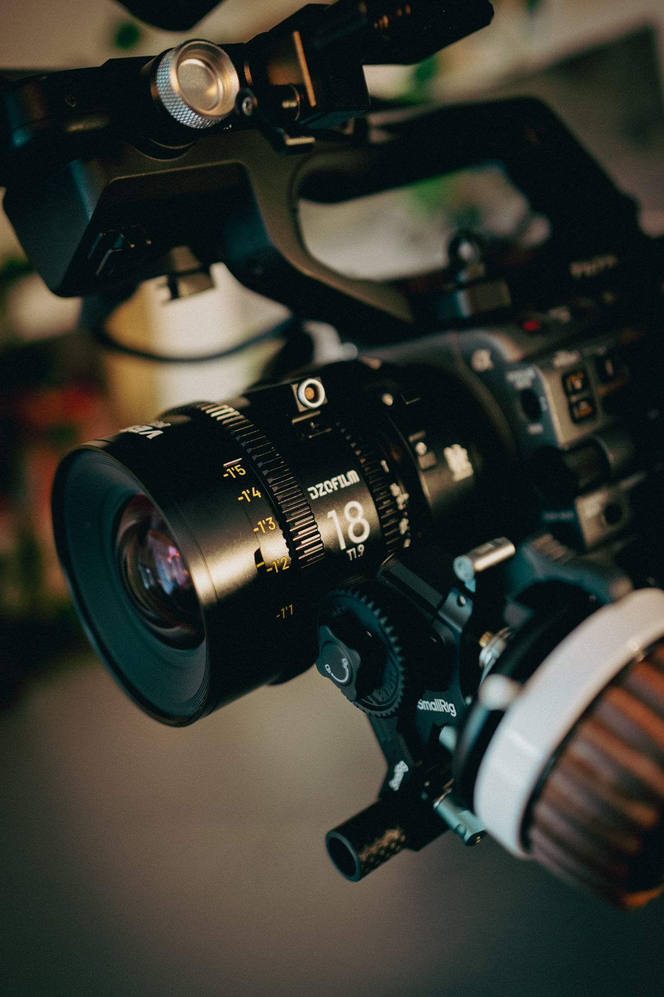 Dzofilm vespid 2 prime cinema lens set - 18mm 24mm 35mm 50mm 85mm 105mm