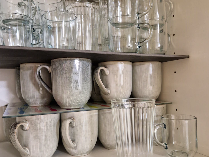 Glas kaffemug muggar ölglas tallrikar