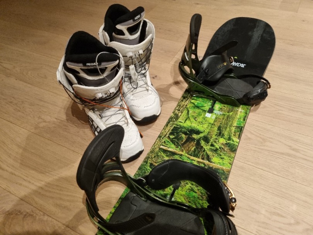 Snowboardpakke - burton flight atttendant