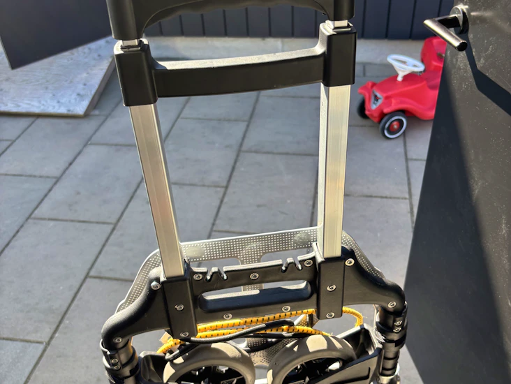 Ihopfällbar säckakärra