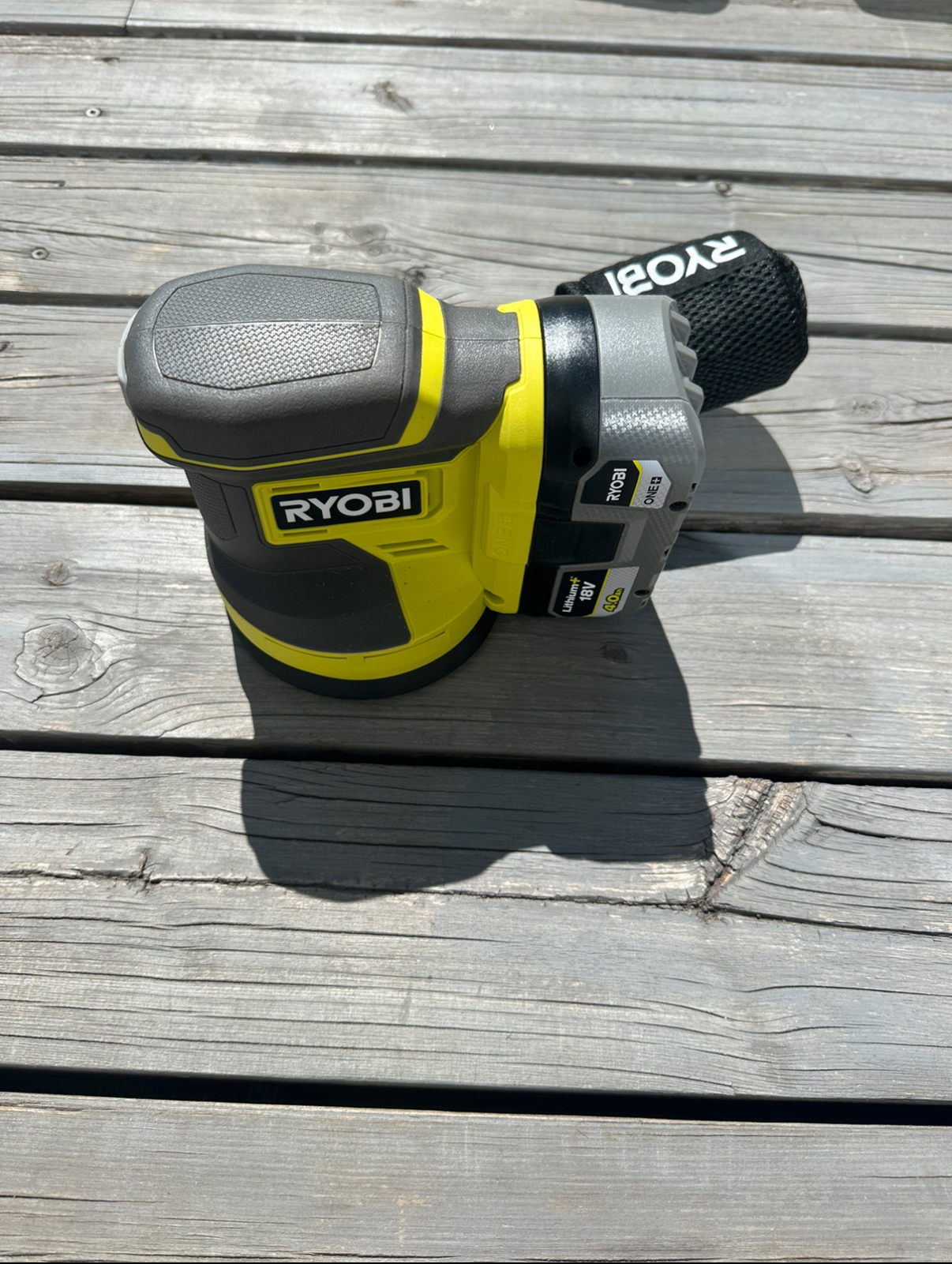Ryobi eksentersliper