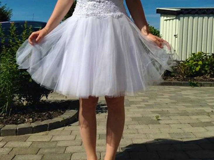 Konfirmationskjole str.m