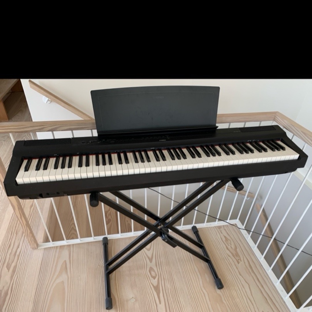 Yamaha p-125b