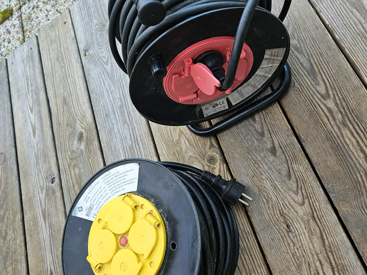 2st kabelvinda förlägnings utomhus