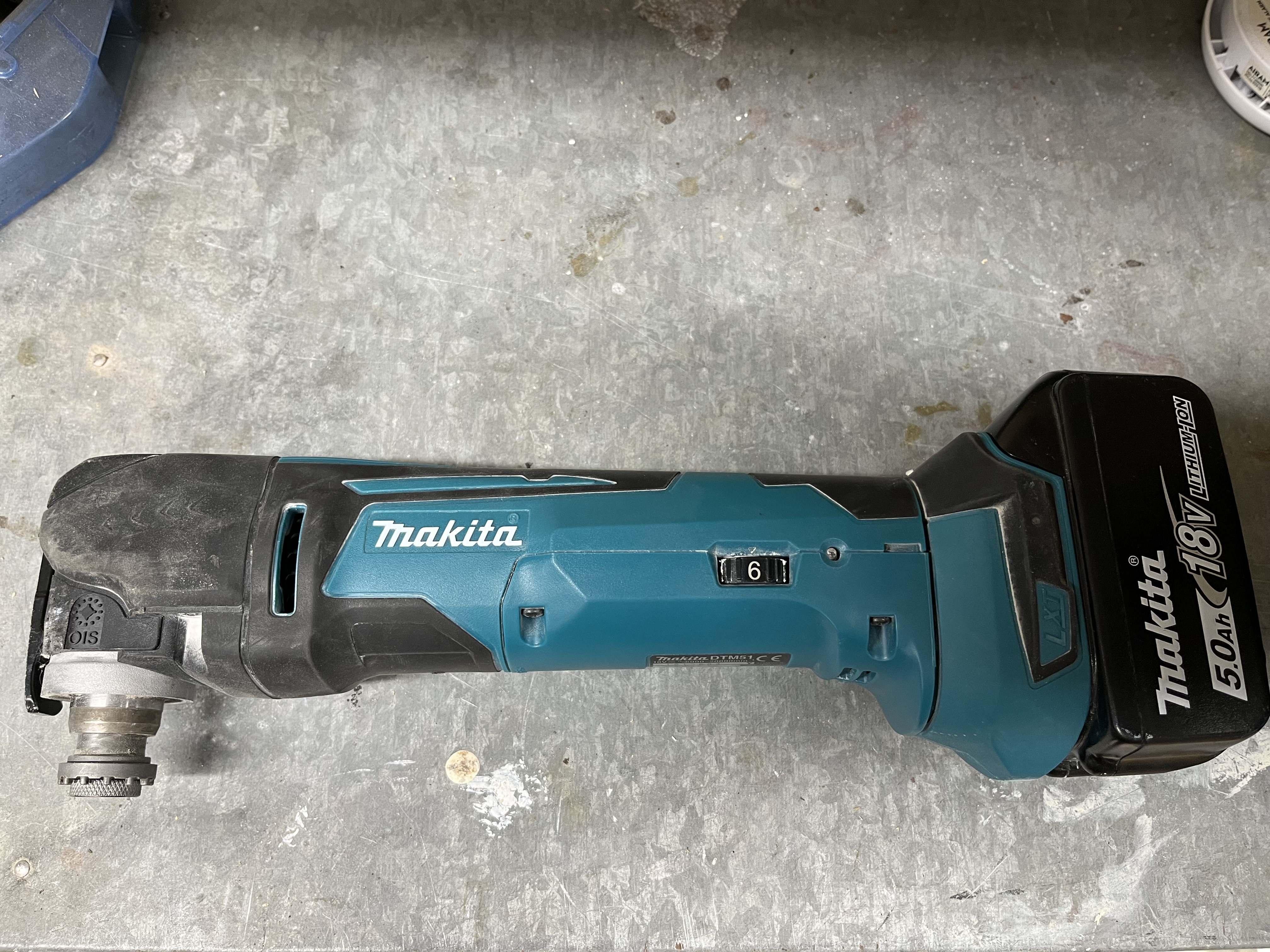 Multiverktyg - makita dtm51
