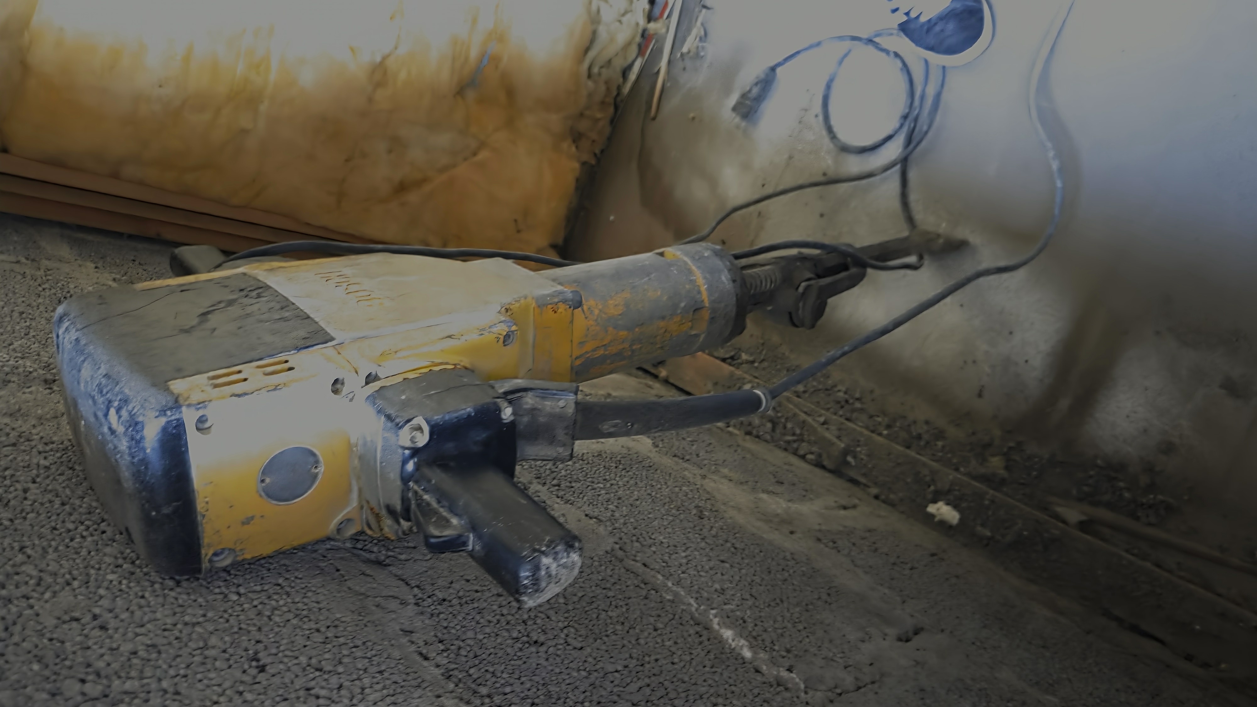 Kraftig bosch professional brekkhammer til leie 