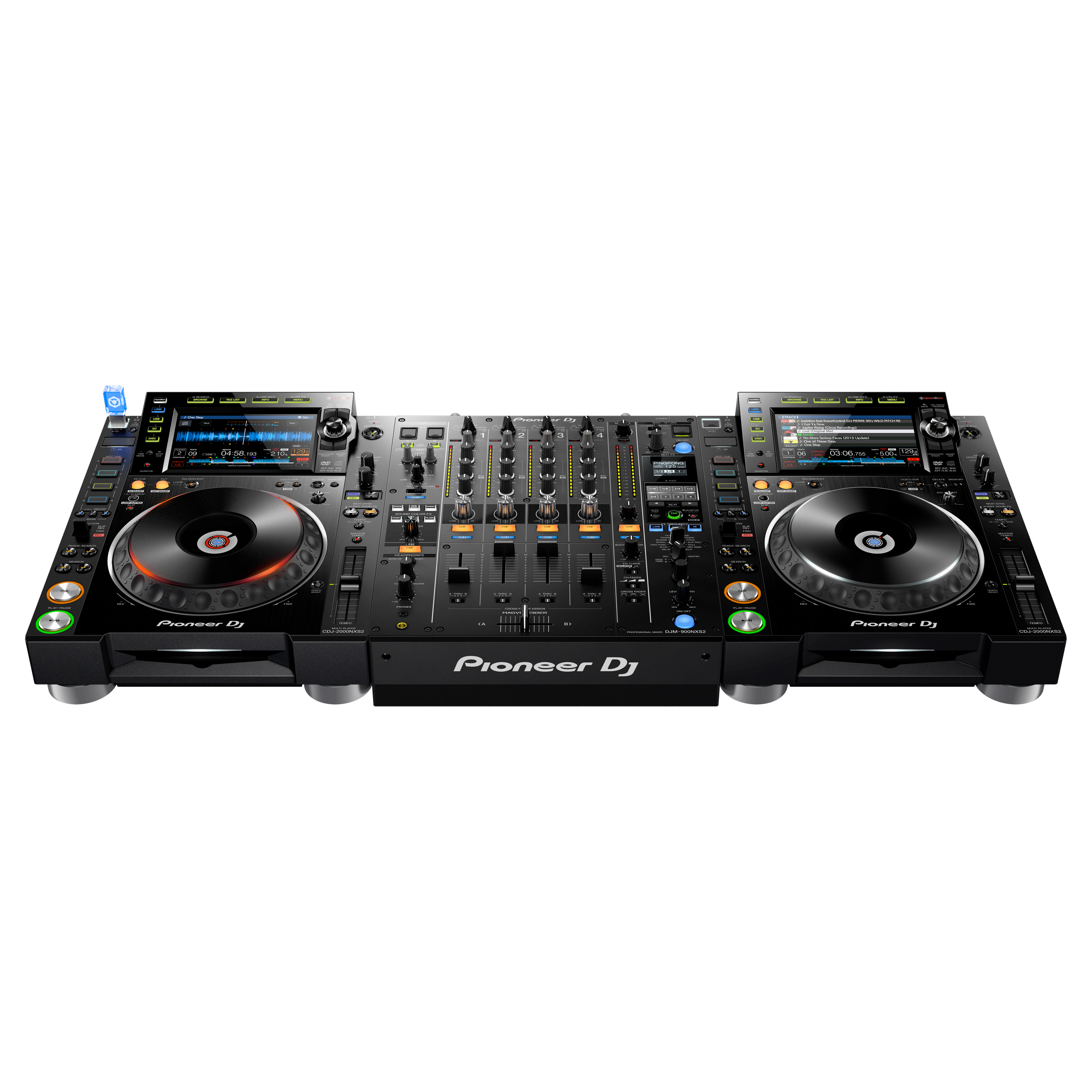 Pioneer cdj2000nxs2 + djm900nxs2