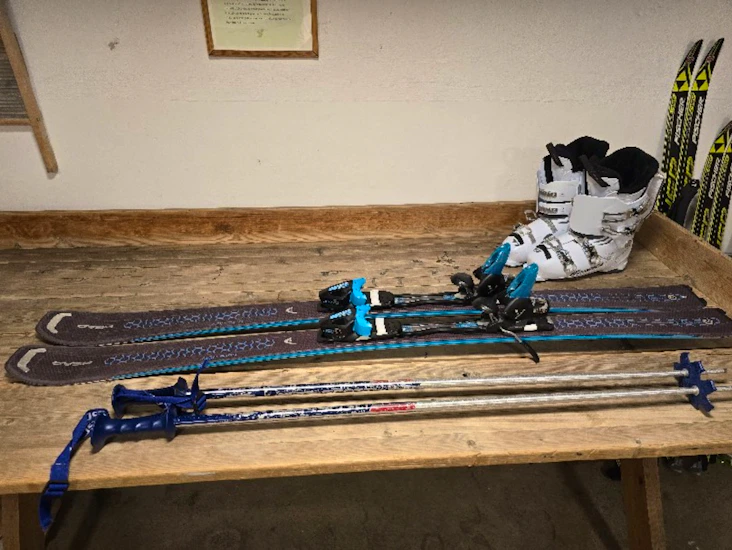 Carvingski til jenter leies ut!