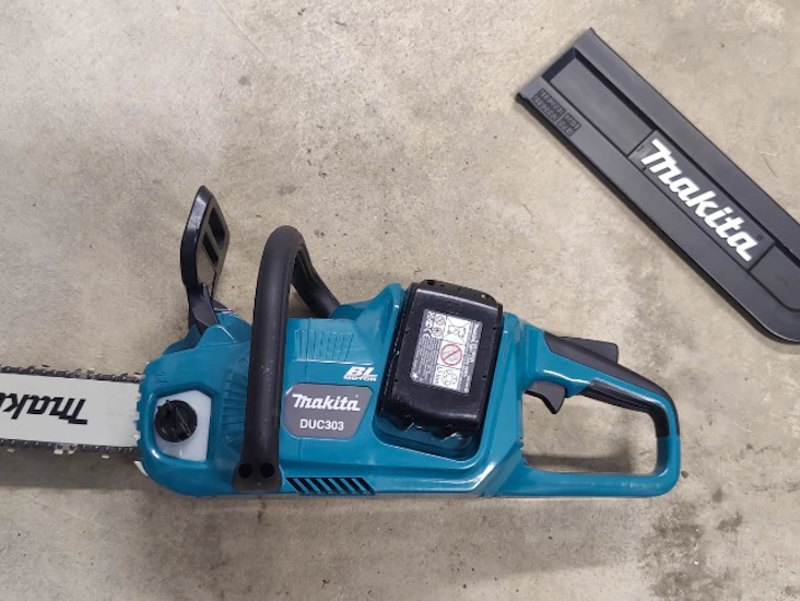 Makita akkuketjusaha