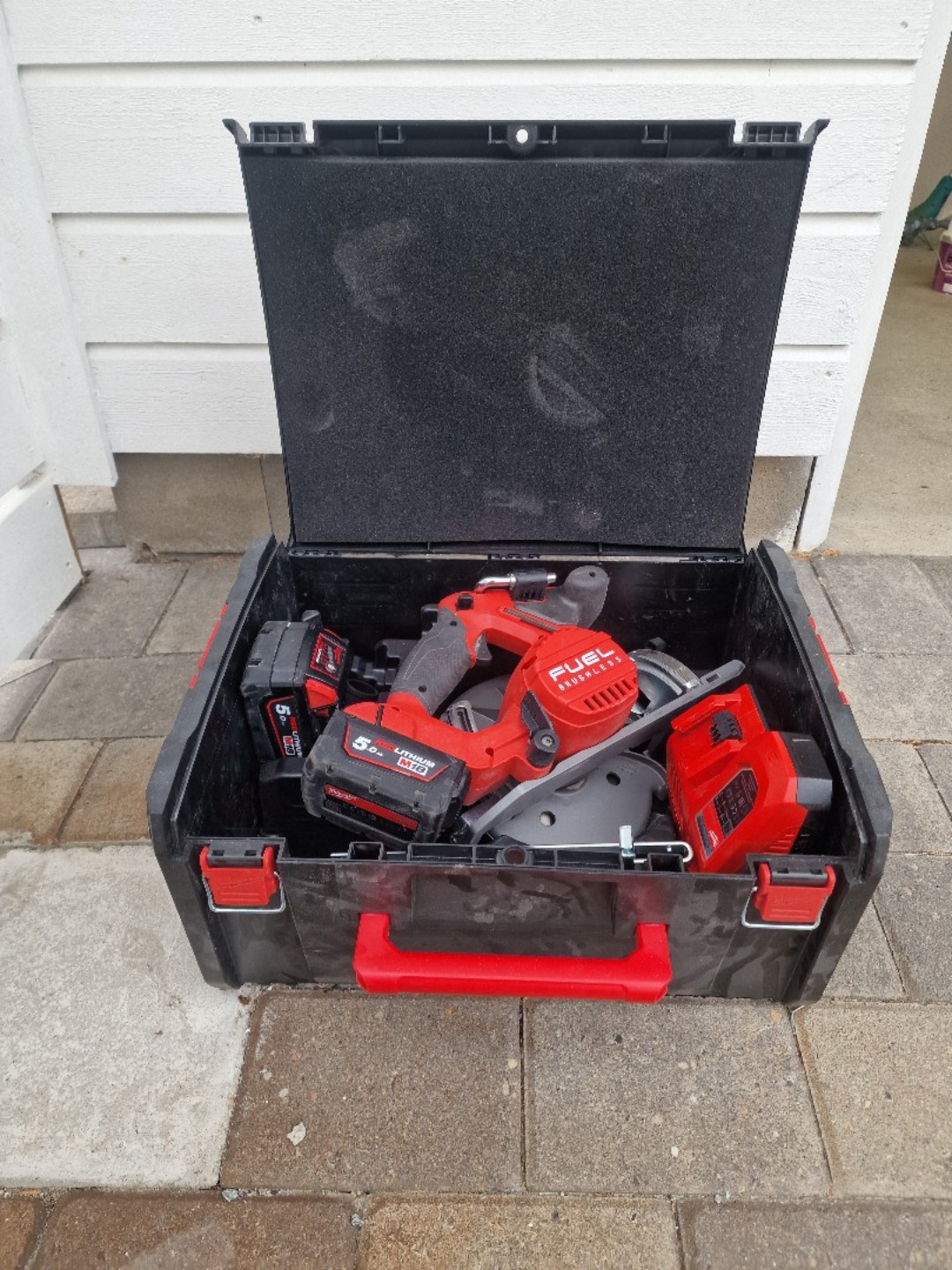 Milwaukee m18 ccs55