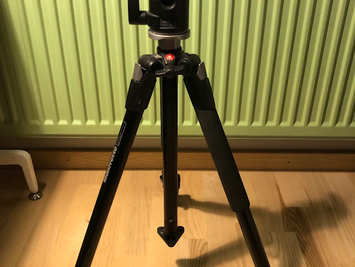Manfrotto tripod, model 190xb