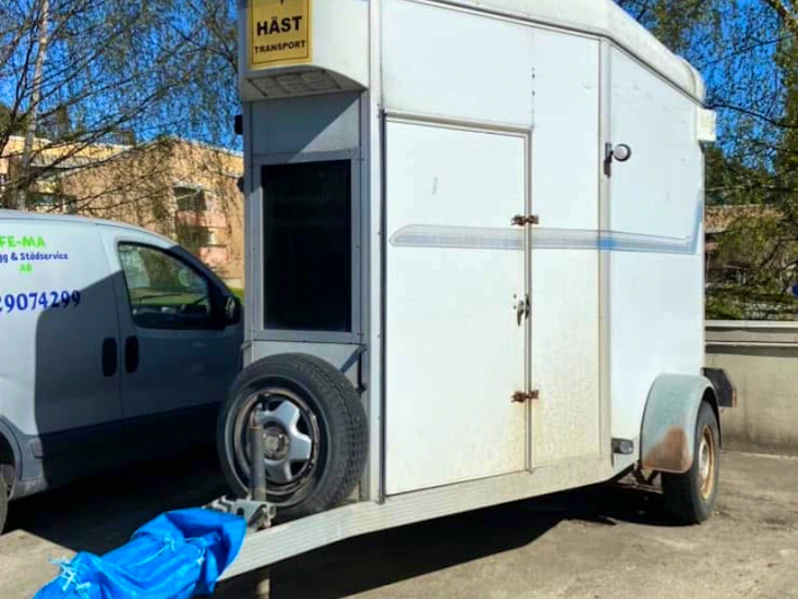 Djurtransport / hästtransport