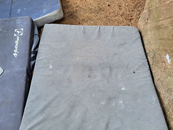 Cordless delux soft pad